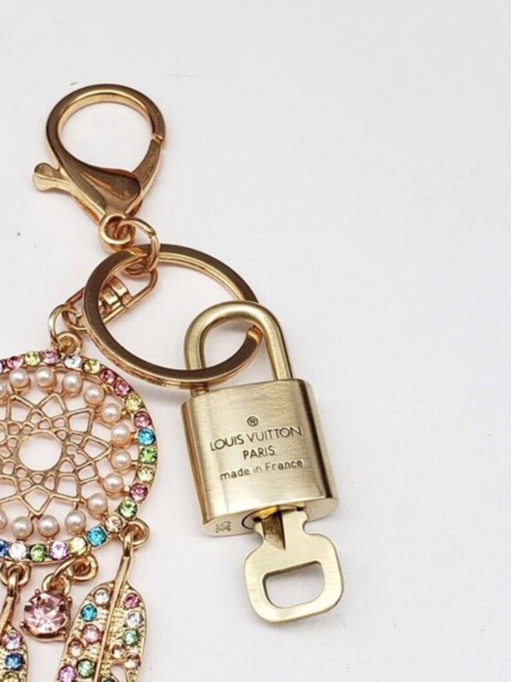 LV Gold Padlock Authentic 🔑 Luxury Bag Charm w/ Unbranded Keychain - Picture 4 of 8